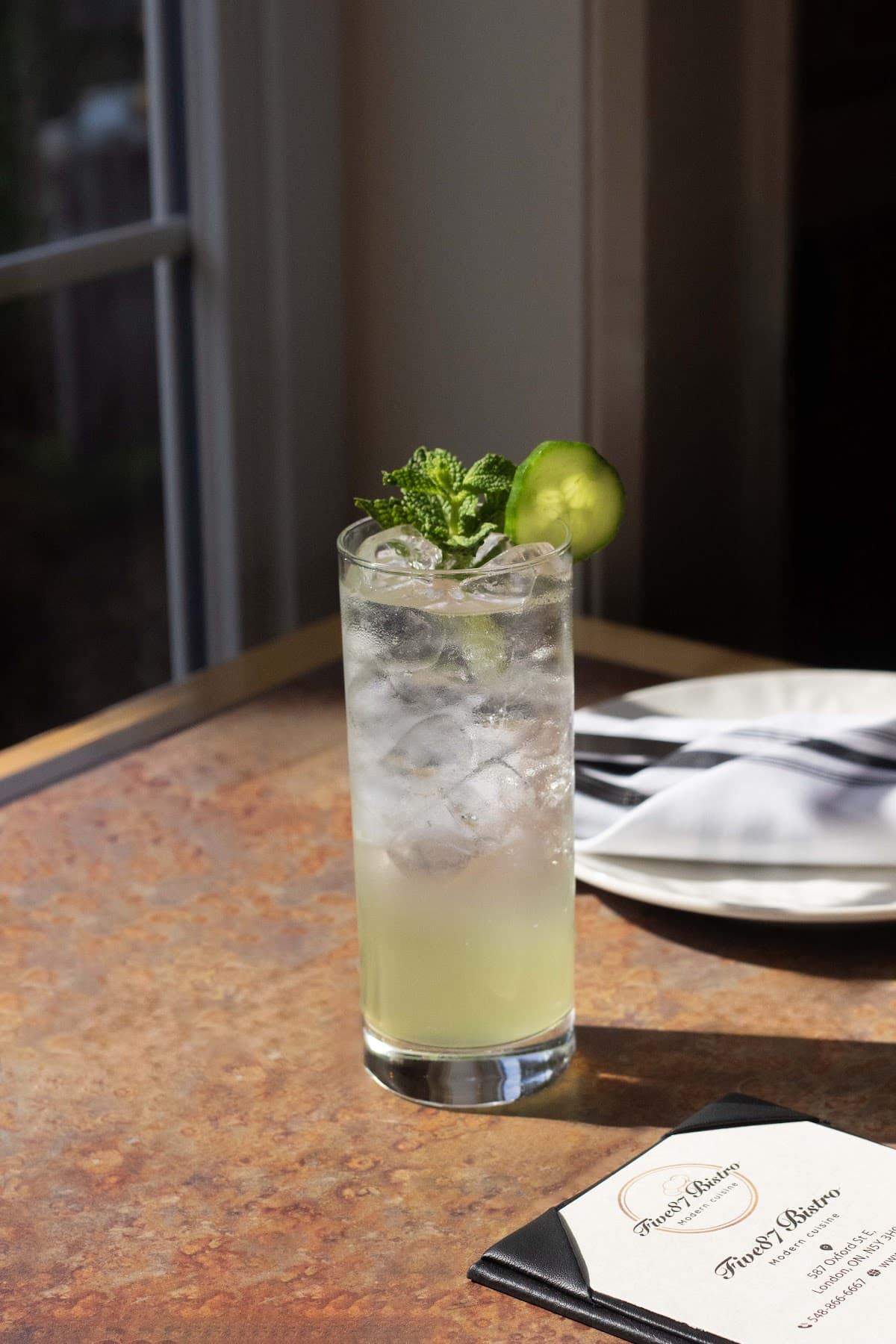 Ginger ale with fresh mint